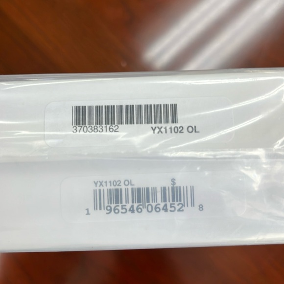 Dooney & Bourke Olive Denison Zip Around Phone Wristlet Croc NWT in box - Picture 6 of 6